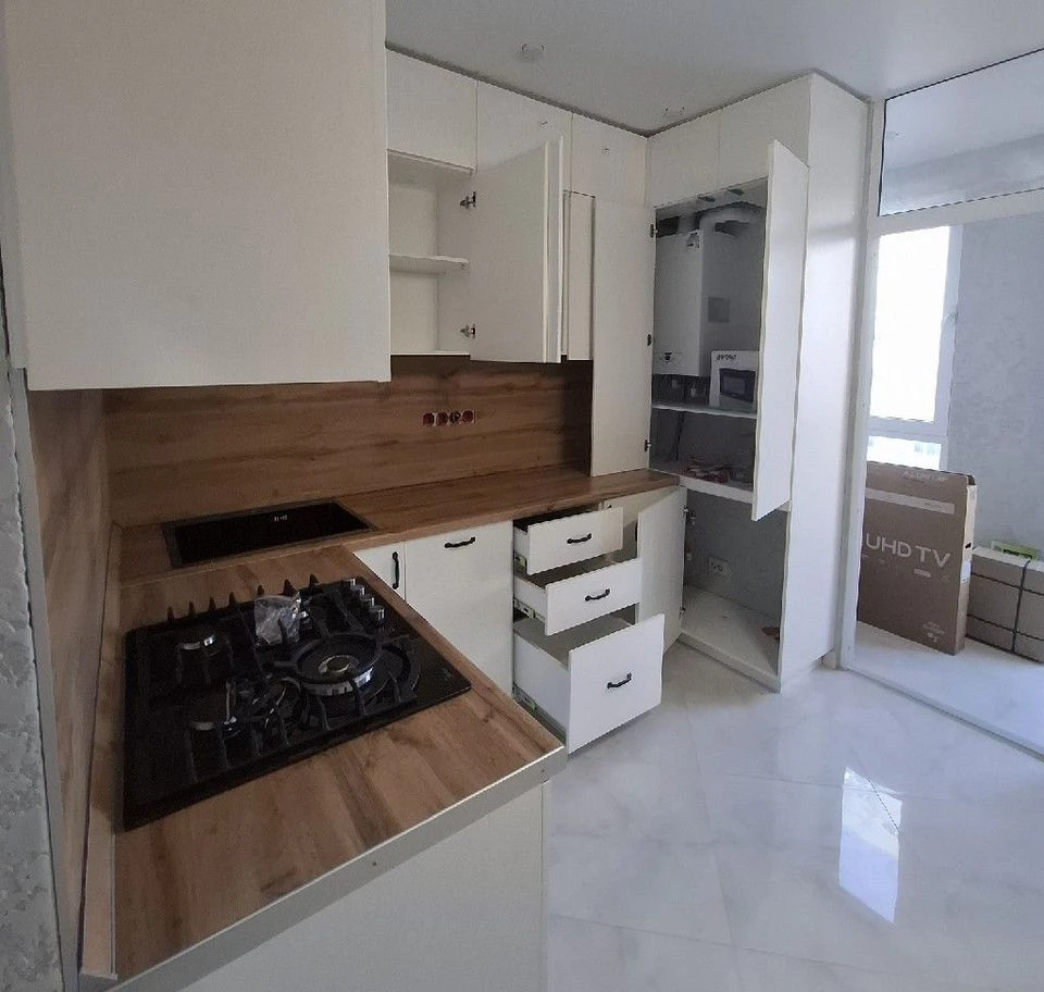Кухни на заказ с установкой